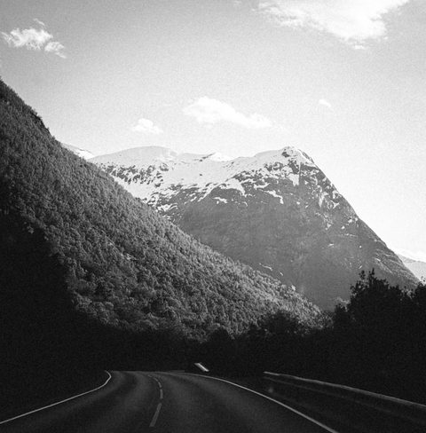 Kelyje / On the road