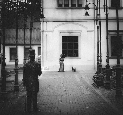 Žvilgsniai / Glances